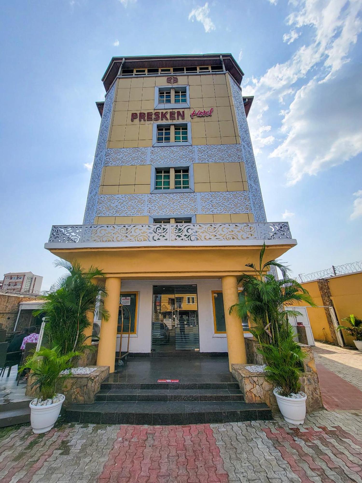 Hotel Presken K-One Ikeja Exterior foto